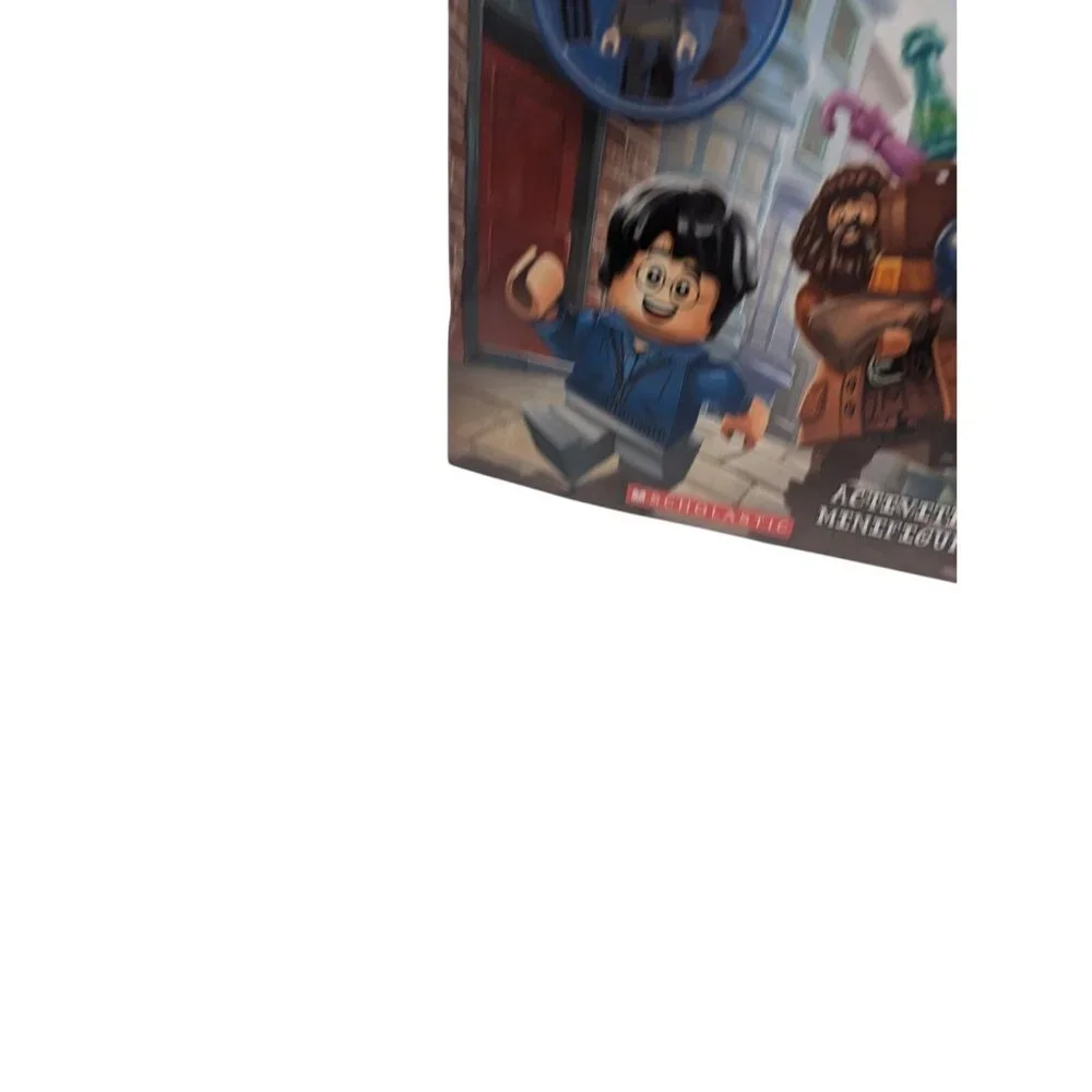 Back to Hogwarts LEGO Harry Potter Activity Book with Minifigure